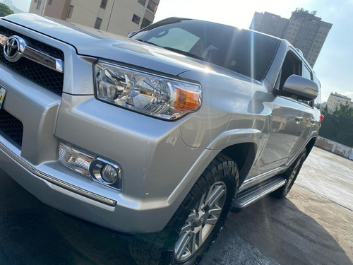 Toyota  4runner Limited 