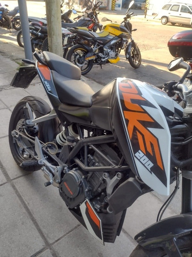 Imagen 4 de 7 de Ktm Duke 200 2016 Titular Vtv Al Dia