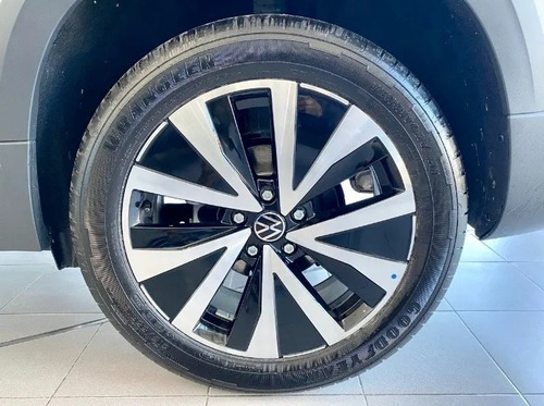 Imagen 6 de 21 de Volkswagen Taos 1.4 250 Tsi Highline #36