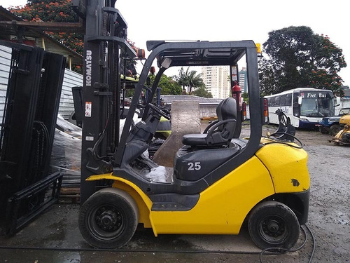 Imagem 3 de 8 de Empilhadeira Komatsu Fg25t-16 2,5 Ton