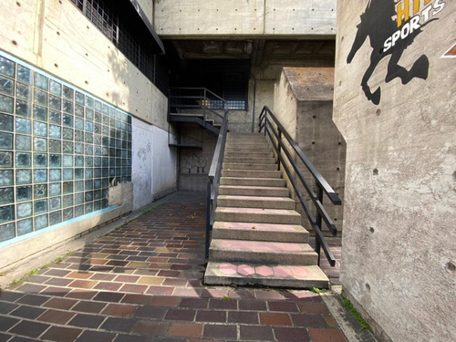 Imagen 5 de 15 de Se Vende Local Comercial En Prados Del Este - 508m²