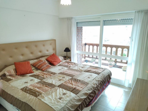 Imagen 9 de 30 de Hermoso Departamento 4 Amb. Con Dependencia Y Cochera