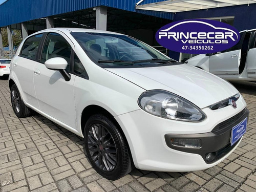 Imagem 1 de 10 de Fiat Punto 1.6 Essence