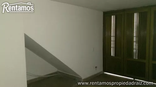 Casa En Arriendo En Alcala. Cod A4433