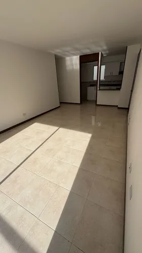 Venta Hermoso Apartamento En La Hacienda Piso 4 Con Ascensor (fv)