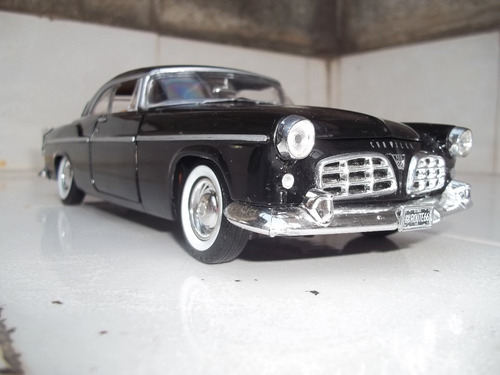 Chrysler C300 1955 Motormax 1/24