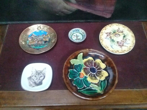 Lote De  Platos Decorativos Medianos 