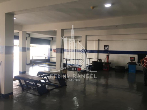 Imagen 4 de 5 de Se Vende Local Comercial En La Av Manuel Piar