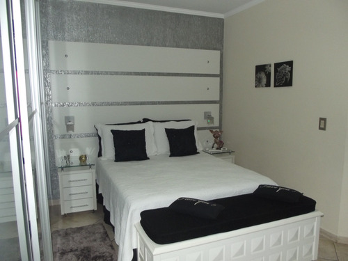 Sobrado 3 Dorms, (3 Suites),5 Banheiros, Garagem 5 Carros, Cozinha,churrasqueira