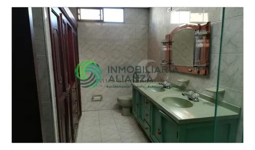 Casa En Venta En Palmira. Cod V60711