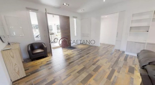 Excelente Oportunidad En Caracoles! - Ref: 2587