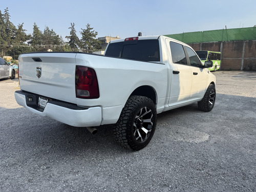 Dodge Ram 2500 5.7 Pickup Crew Cab Slt 4x2 Mt