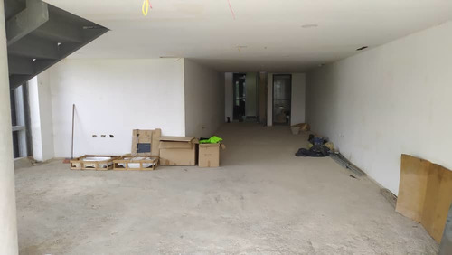 Imagen 2 de 9 de Oficina A La Venta En Mañongo Wtc Hesperia, Carabobo