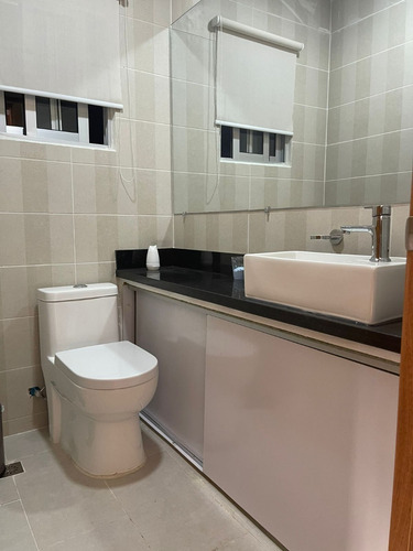 Imagen 2 de 20 de Apartamento Amueblado De 1 Habitación 2 Baños 1 Parqueo Excelentes Condiciones Planta Full