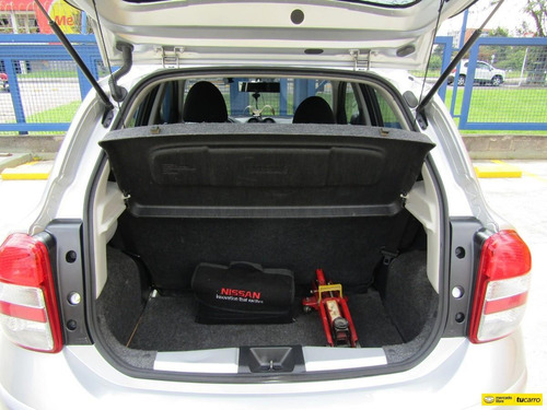 Imagen 13 de 14 de Nissan March 1.6 Active