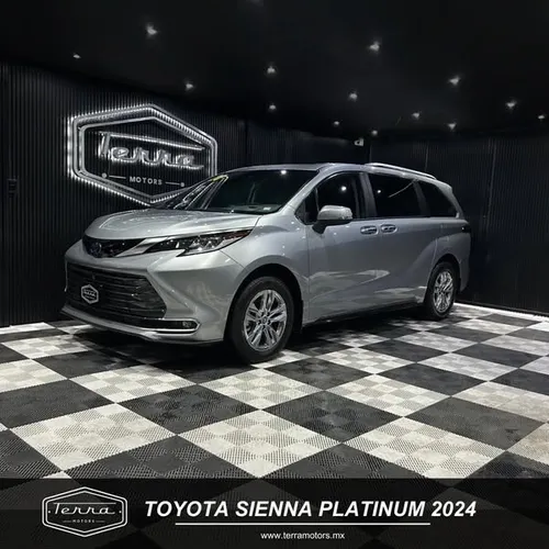 Toyota Sienna 2.5 Hev Platinum