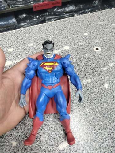 Dc Multiverse Superman Doomed, New 52!!!! (Usado)