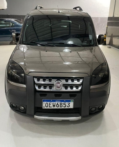 Fiat Doblo 1.8 16v Adventure Xingu Locker Flex 5p
