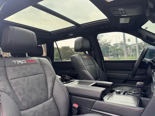 Toyota Sequoia 3.5 V6 Trd Pro