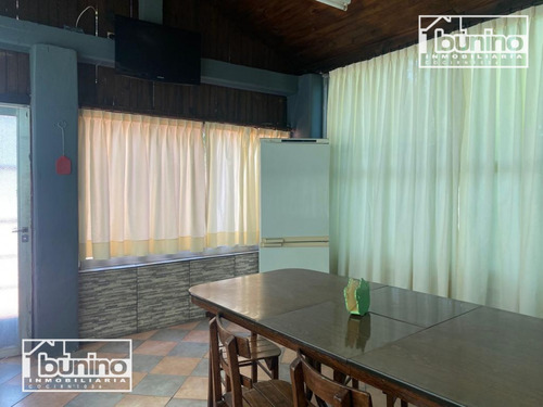 Imagen 8 de 15 de Chalet Super Tranquilo Para El Verano!