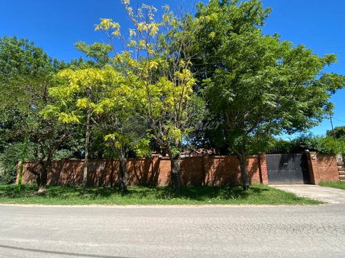 Casa En Venta En Campana: Mateo Blanco S/n