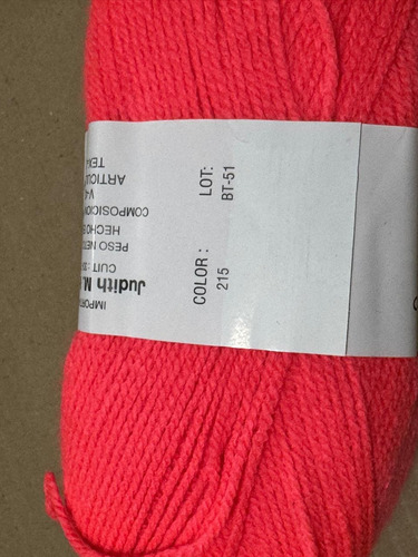 Lana Judith Ovillos X 100 Grs C/u Modelo Softy Lana Fina Coral 215