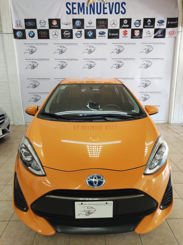 Imagen 2 de 15 de Toyota Prius C Hibrido 2019