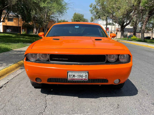 Imagen 2 de 12 de 2012 Dodge Challenger V6