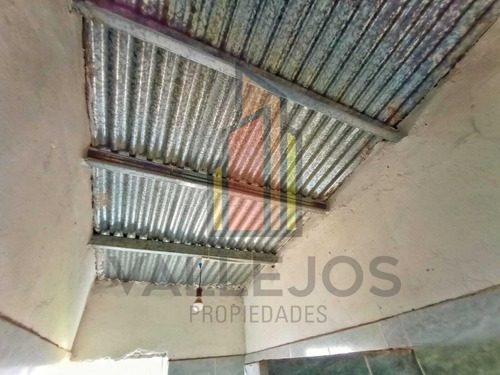 Local Con Parque | Escritura | Propiedad + Fondo De Comercio