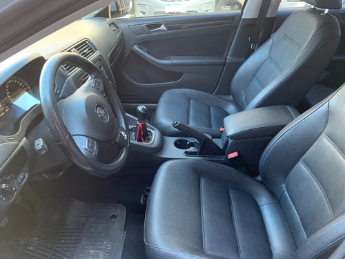 Volkswagen Vento Luxury 2.5