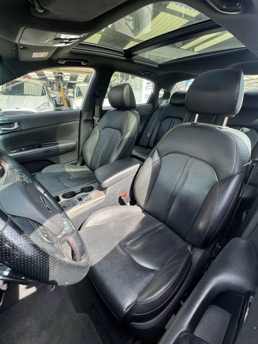 Kia Optima 2.0 L Turbo Gdi Sx At