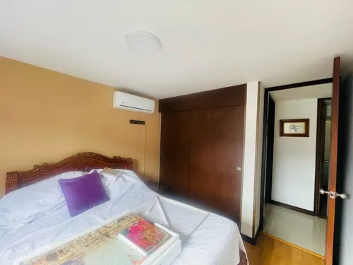 Vendo Apartamento En La Parte Baja De La Loma De Los Bernal Con Linda Vista
