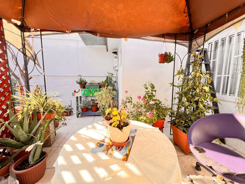 Casa En Venta De 3 Dorm 2 Baños En Maipú