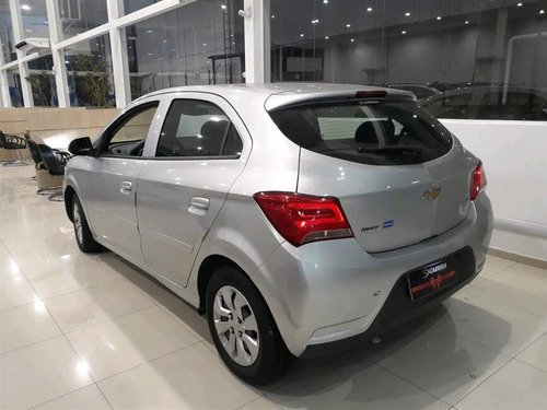 Chevrolet Onix 1.0 MPFI LT 8V FLEX 4P MANUAL