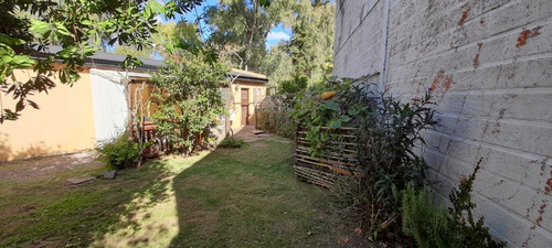 Imagen 16 de 18 de Moderna Casa Con Jardin Y Galeria De 1 Dormitorio