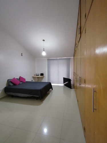 Townhouse En Guataparo, Conjunto Residencial Los Aleros. Lm.p