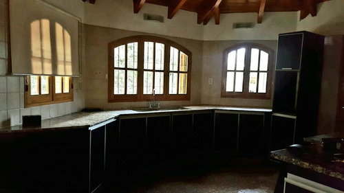 Imagen 13 de 14 de Casa Tipo Chalet Céntrica Sobre Lote De 1000 M2