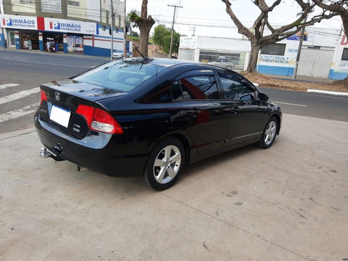 Honda Civic 1.8 Lxs Automatico