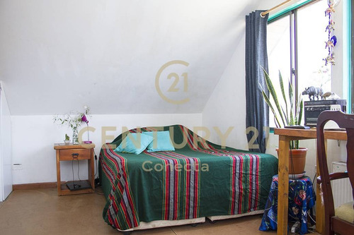 Imagen 14 de 24 de Gran Casa De 3 Pisos