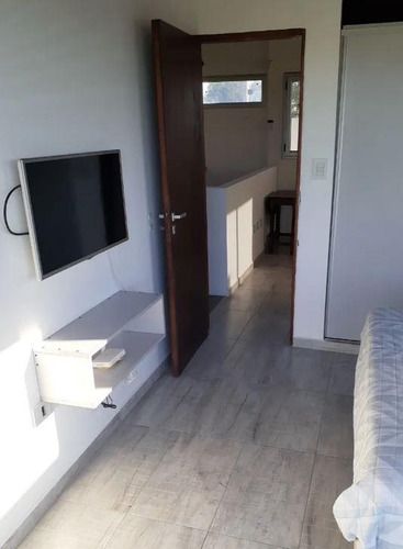 Casa Venta 2 Dormitorios 2 Baños 1 Cochera 250 Mts 2 Totales - Manuel B Gonnet