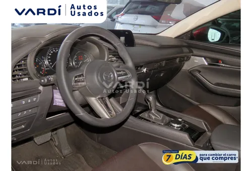 Mazda 3 GRAND TOURING MHEV