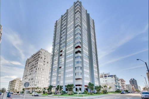 Imagen 18 de 18 de Apartamento En Venta En Punta Del Este