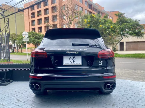 Porsche Cayenne S