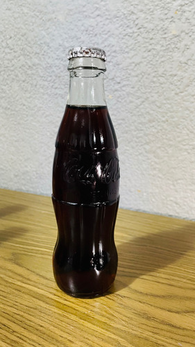 Colección De Botellas De Coca Cola