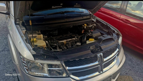 Dodge Journey 2.4 Sxt 5 Pas At