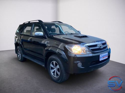 Toyota Hilux SW4 SRV 4x4 3.0 Turbo (aut)
