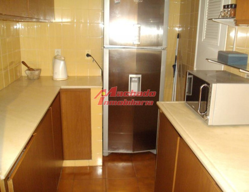 Casa De Cuatro Dormitorios Con Piscina - San Rafael- Ref: 5524