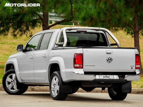 Imagen 3 de 15 de Volkswagen Amarok 2.0 Highline Ex. Full | Permuta / Financia