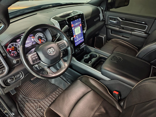 RAM Ram 2500 6.7 Laramie Night Edition Cab. Dupla 4x4 Aut. 4p