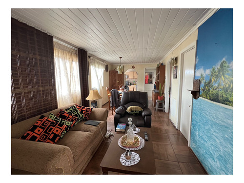 Imagen 2 de 13 de Casa En Llolleo Con Uso Comercial